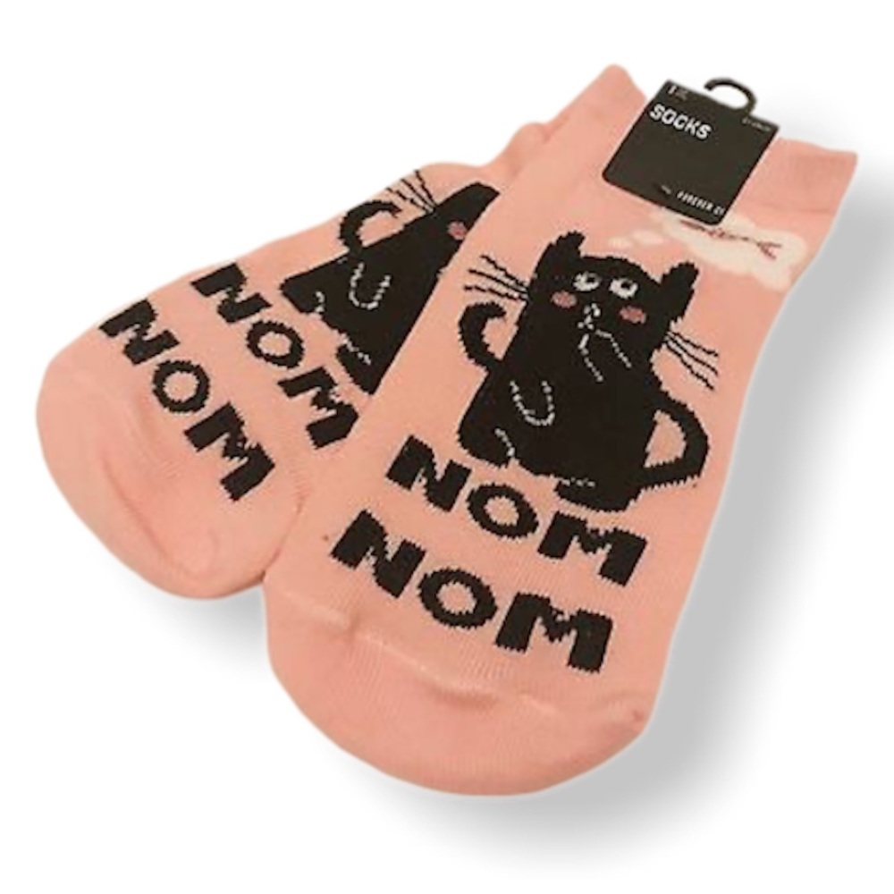 ❣️3/$15❣️ “NOM NOM” Ankle Socks